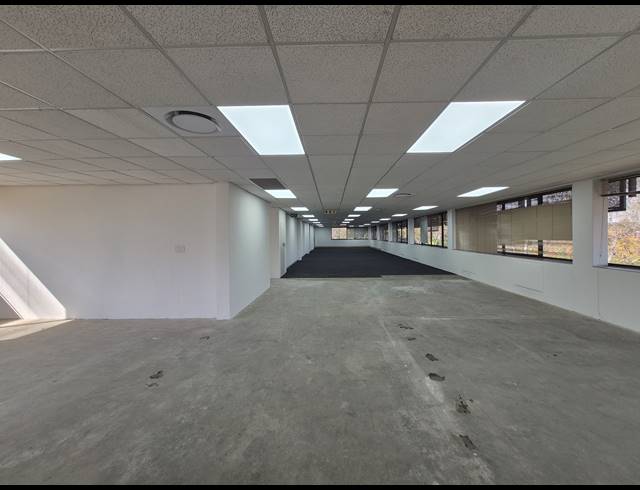 297M² OFFICE TO LET IN WOODMEAD